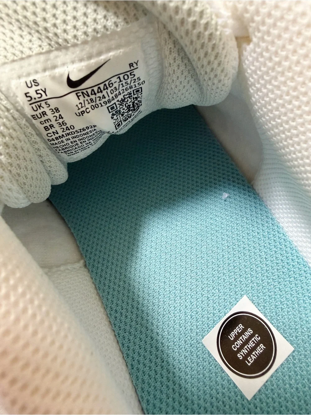 Nike Air Max Nova Kids' Shoes size 5.5Y new